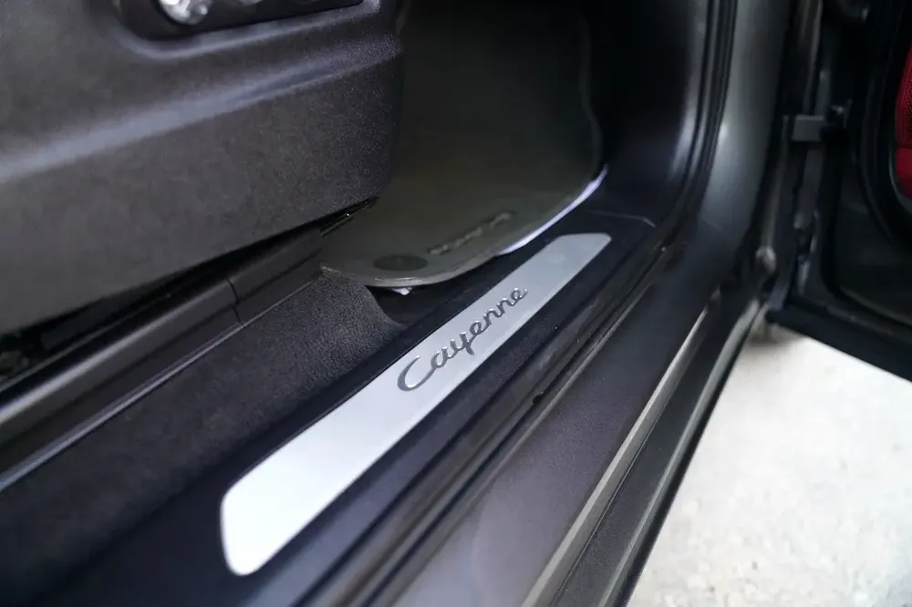 2019 Porsche Cayenne - GCC Specs - Image 14