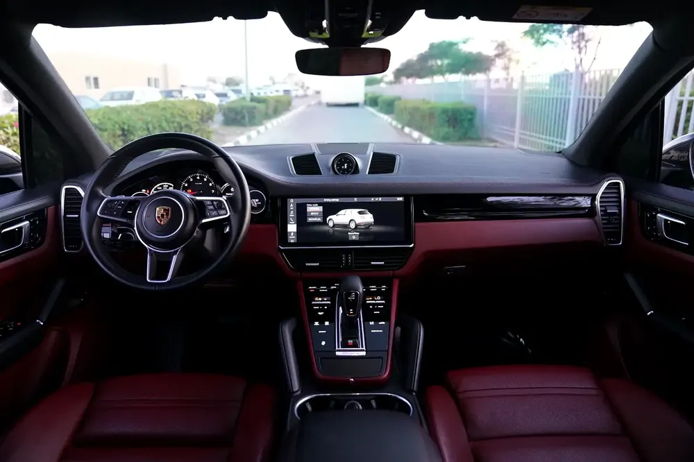 2019 Porsche Cayenne - GCC Specs - Image 5