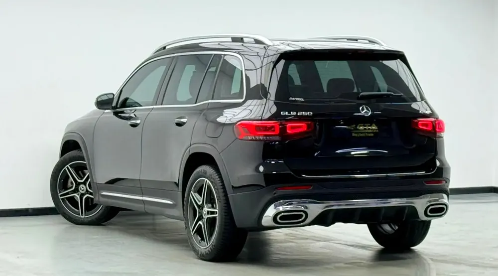 2021 Mercedes-Benz GLB 250 4MATIC, Warranty, Full Service History, GCC - Image 4