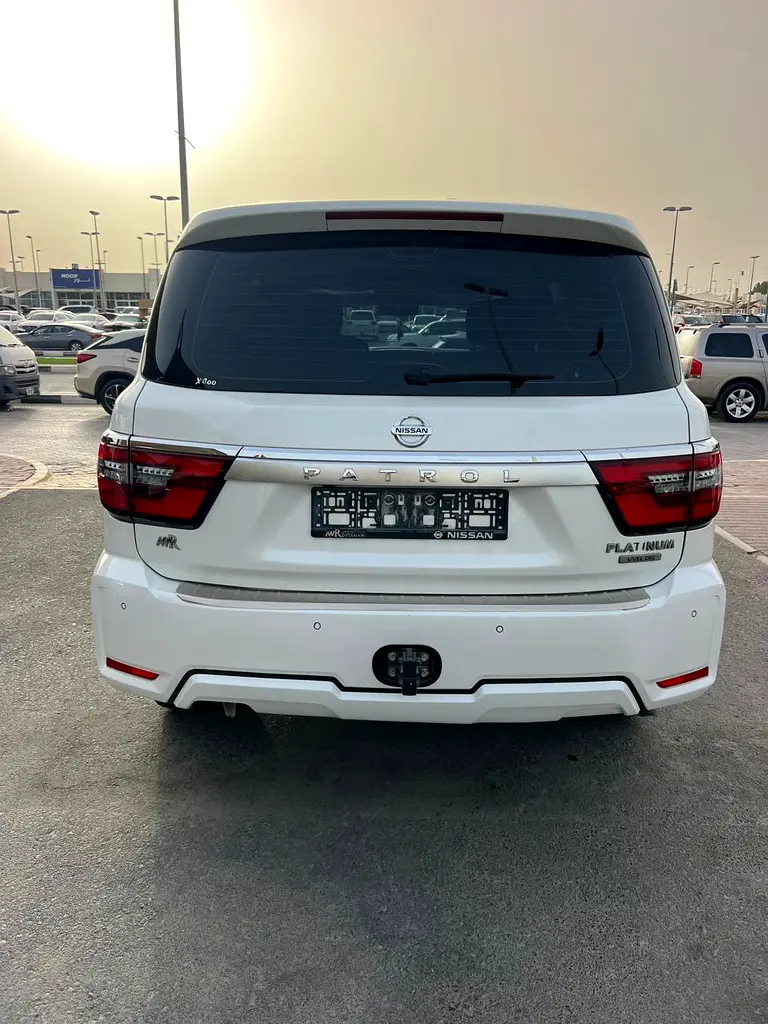 Nissan Patrol SE 2020 GCC Specs - Excellent Condition - Image 6