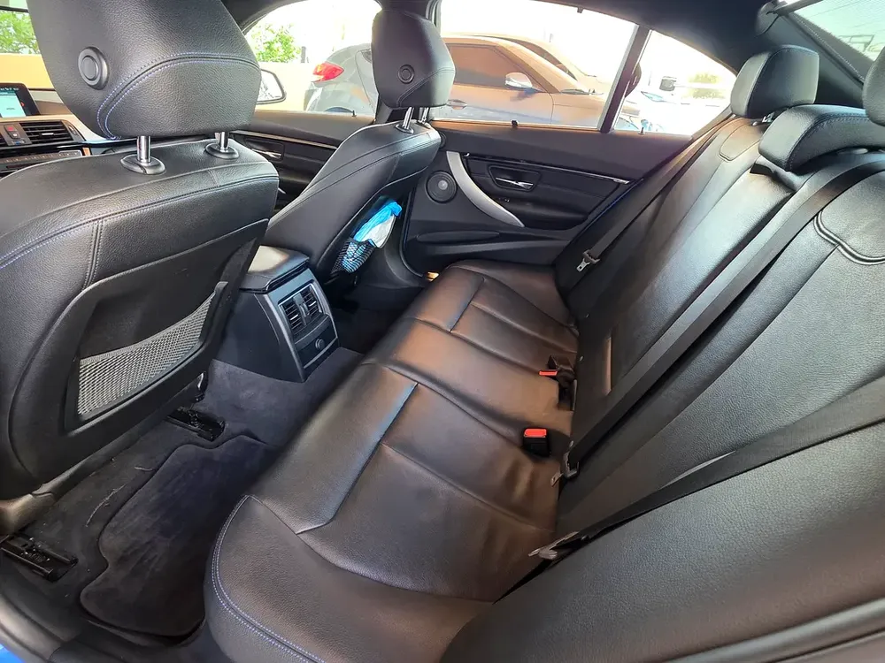 BMW 340i M Sport 2017, 326 hp, GCC, ORIGINAL PAINT, BRAND NEW CONDITION - Image 6