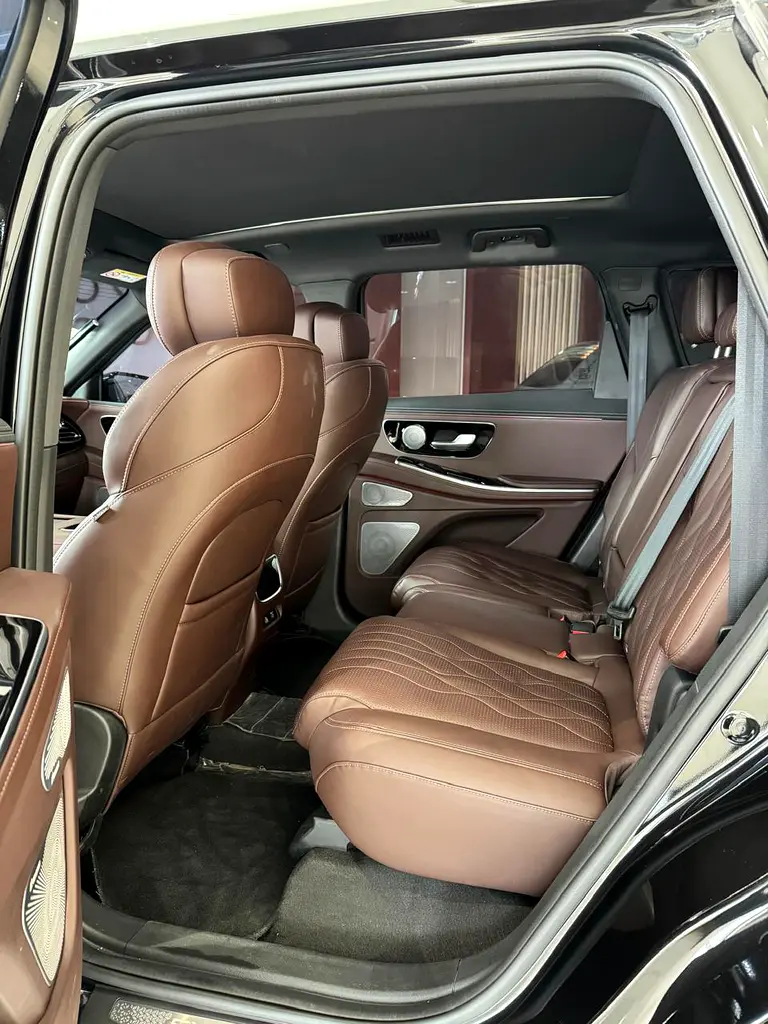 Exeed VX Luxury 2025 GCC Specs - Brand New! - Image 8
