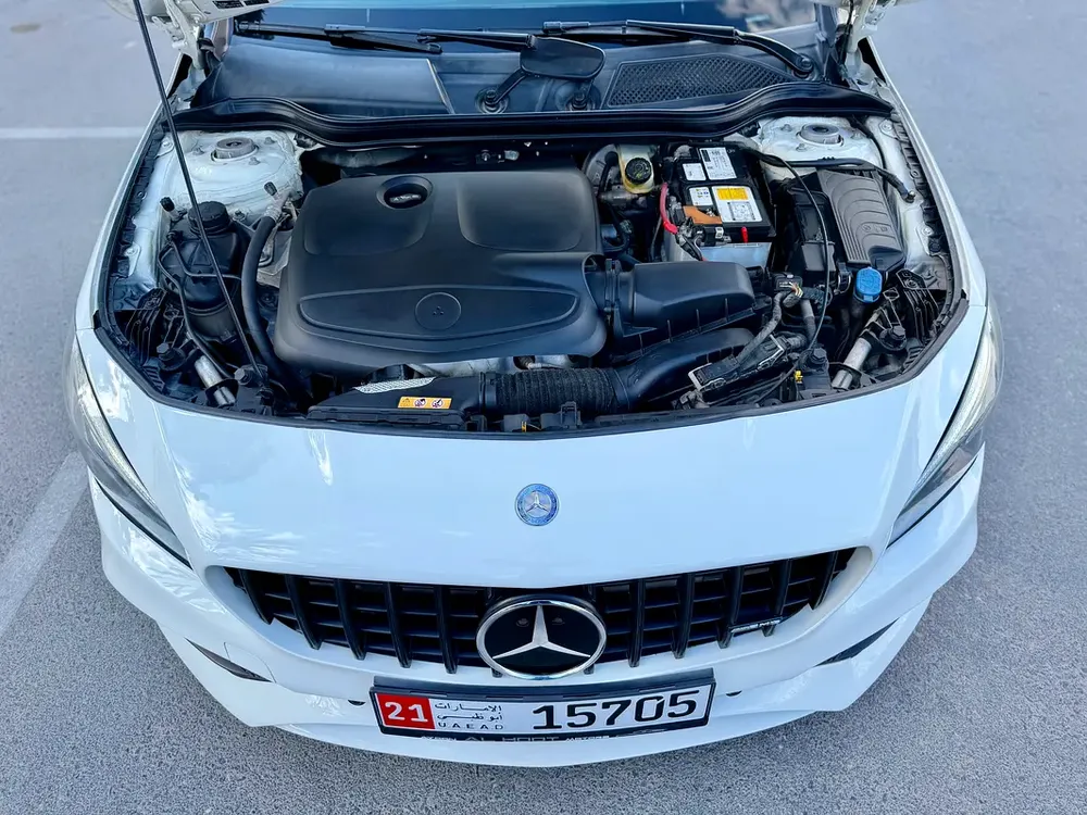 2017 MERCEDES-BENZ CLA 250 4MATIC AMG KIT GCC SPECIFICATION IN VERY EXCELLENT CONDITION - Image 19