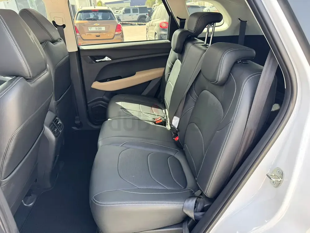 Chevrolet Captiva Premier 2026 GCC Specs - Image 12