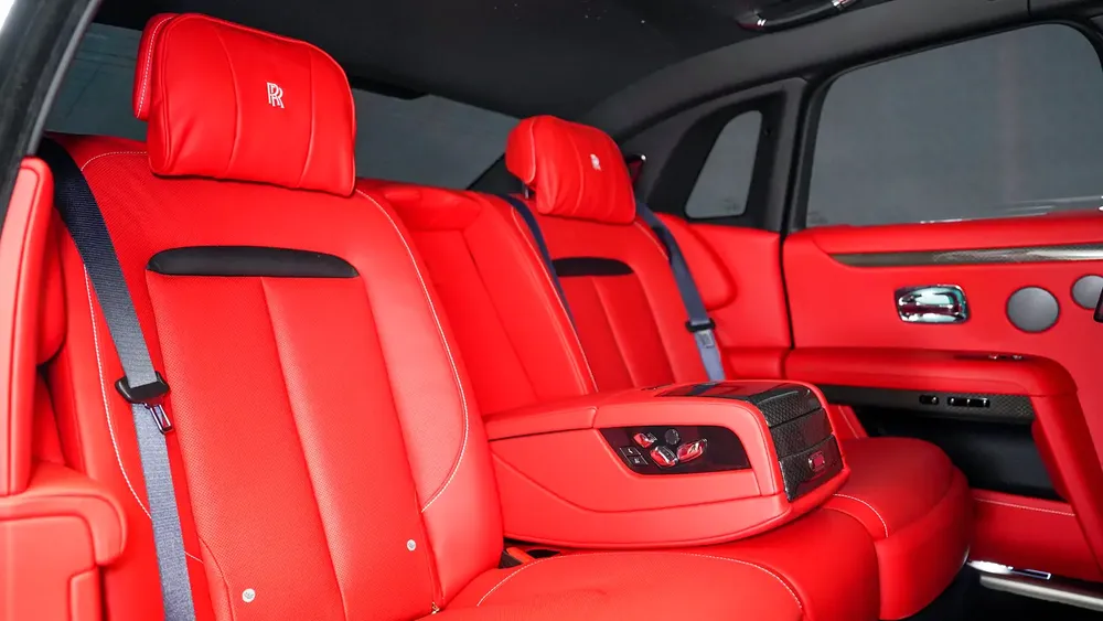 Ghost Black Badge | AED 15,136 PM | Up to 3 Years Unlimited Warranty | - Image 6