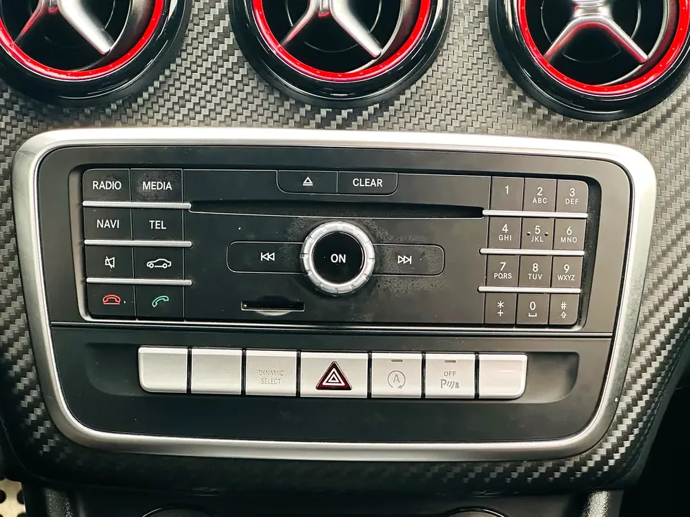 Mercedes-Benz A-Class A 250 AMG Sport 2018 GCC Specs AMG  FULL OPTION PANORAMIC ONE OWNER - Image 6