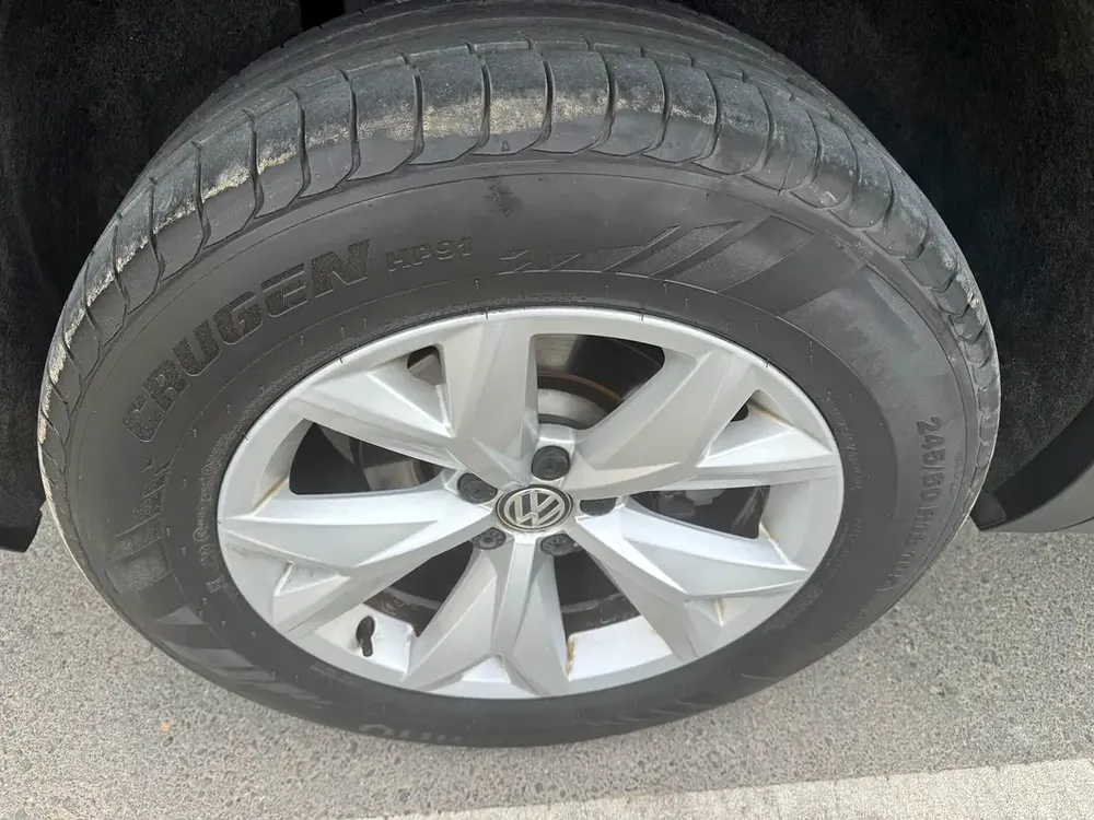 Volkswagen Teramont 2019 full option free accident - Image 13