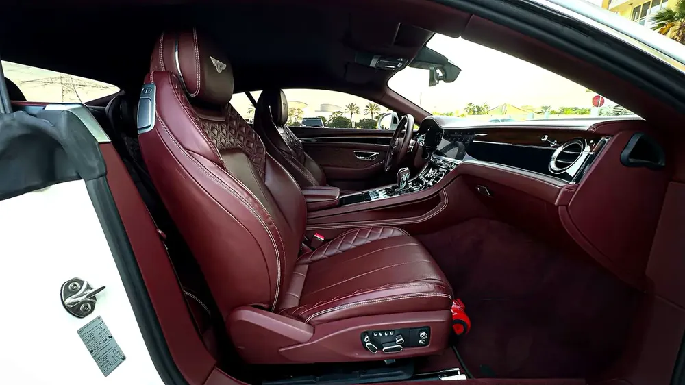 Bentley Continental GT 2020 - GCC Specs - Low Mileage - Image 10