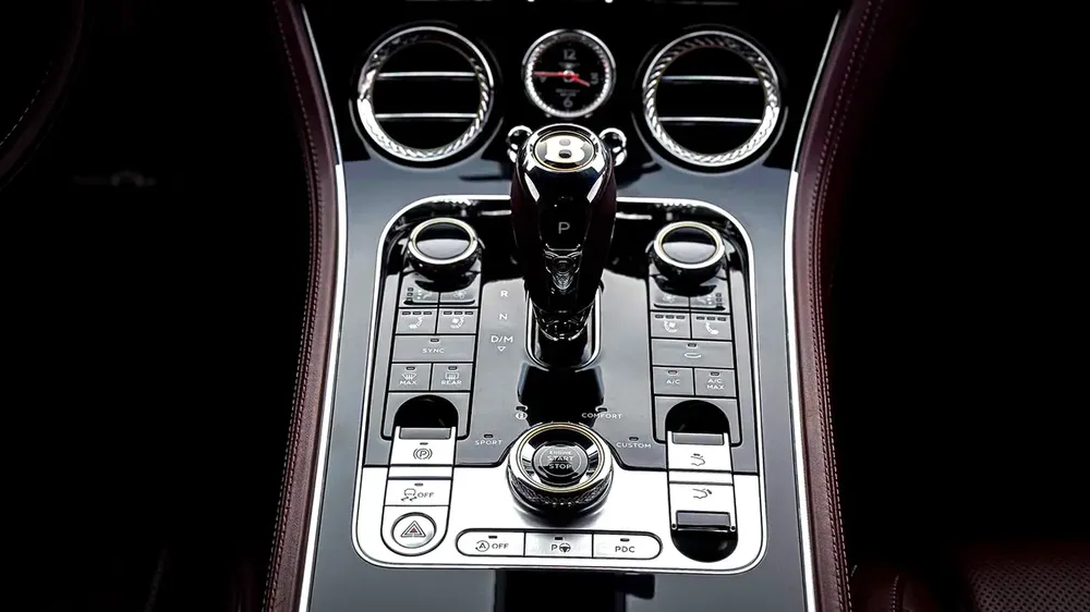 Bentley Continental GT 2020 - GCC Specs - Low Mileage - Image 9