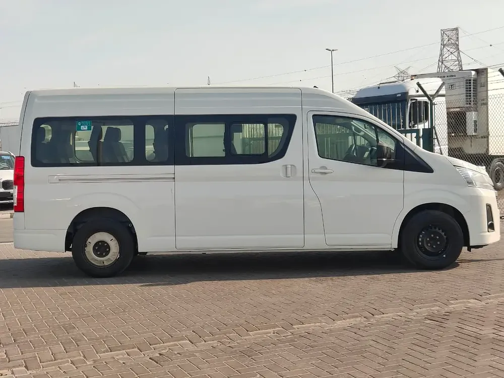 2026 Toyota Hiace GL 13-Seater High-Roof Full-Option 3.5L V6 Petrol A/T RWD Export Only - Image 4