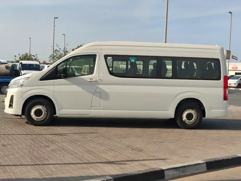 2026 Toyota Hiace GL 13-Seater High-Roof Full-Option 3.5L V6 Petrol A/T RWD Export Only - Image 5