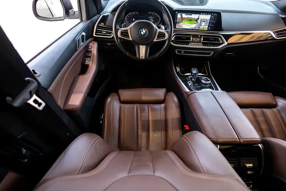 BMW X5 xDrive40i Luxury 2020 GCC | Warranty - Image 13