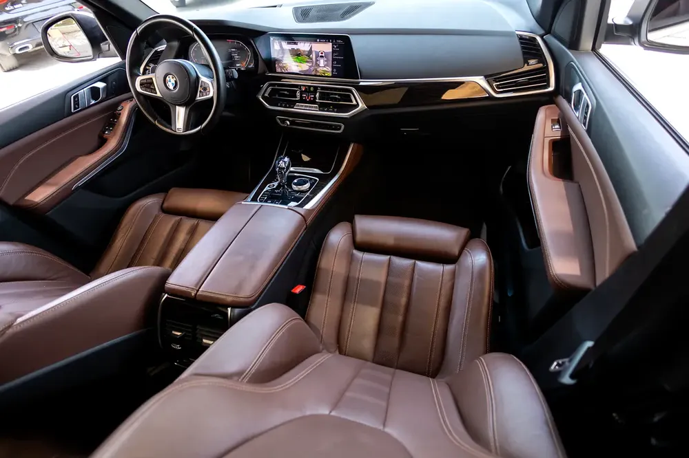 BMW X5 xDrive40i Luxury 2020 GCC | Warranty - Image 16
