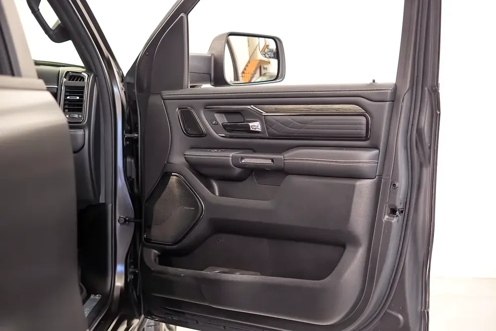 AED 3,744 PM | DODGE RAM LIMITED 2025 | UNDER AGENCY 5 YEAR WARRANTY & SERVICE PACK | BRAND NEW  - Image 13