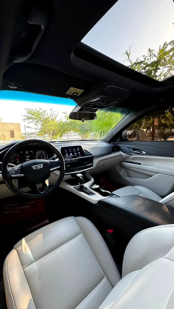 Cadilac at4 luxury GCC - Image 6