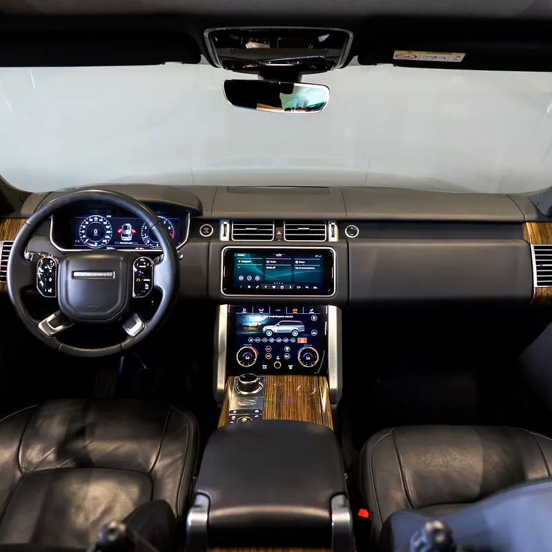 AED 2,682  pm • 0% Downpayment • Range Rover Vogue SE   • 1 Year Warranty - Image 11