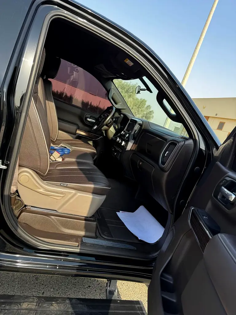 GMC SIERRA 2021 GCC IN PERFECT CONDITION - Image 4