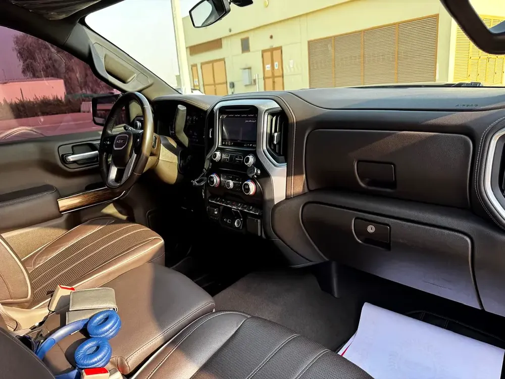 GMC SIERRA 2021 GCC IN PERFECT CONDITION - Image 5