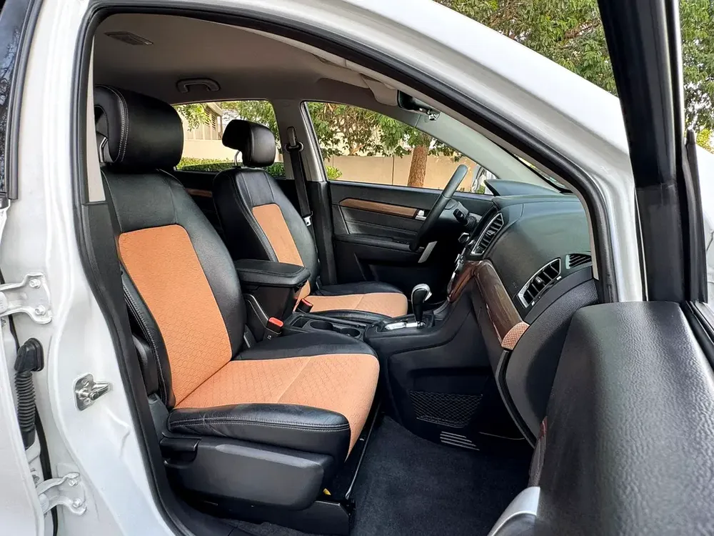 🔥 GCC 2016 Chevrolet Captiva LT 2.4L | Family SUV | Excellent Condition 🔥 - Image 10