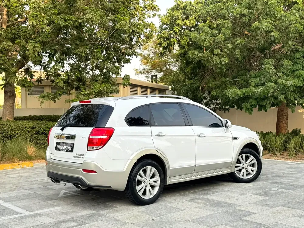 🔥 GCC 2016 Chevrolet Captiva LT 2.4L | Family SUV | Excellent Condition 🔥 - Image 6