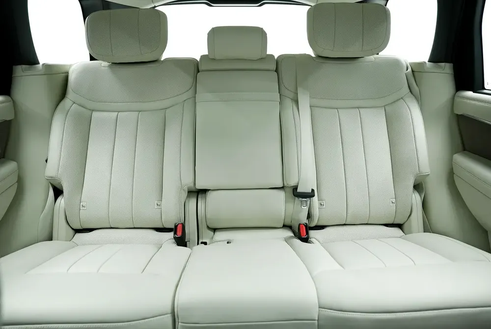 Land Rover Range Rover Autobiography 2025 - Brand New - Image 11