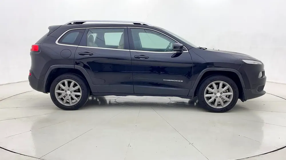 AED 713/month | 0 DP | Free 3 Months Warranty | Service History | 30 Day Return | JEEP CHEROKEE 2018 - Image 5