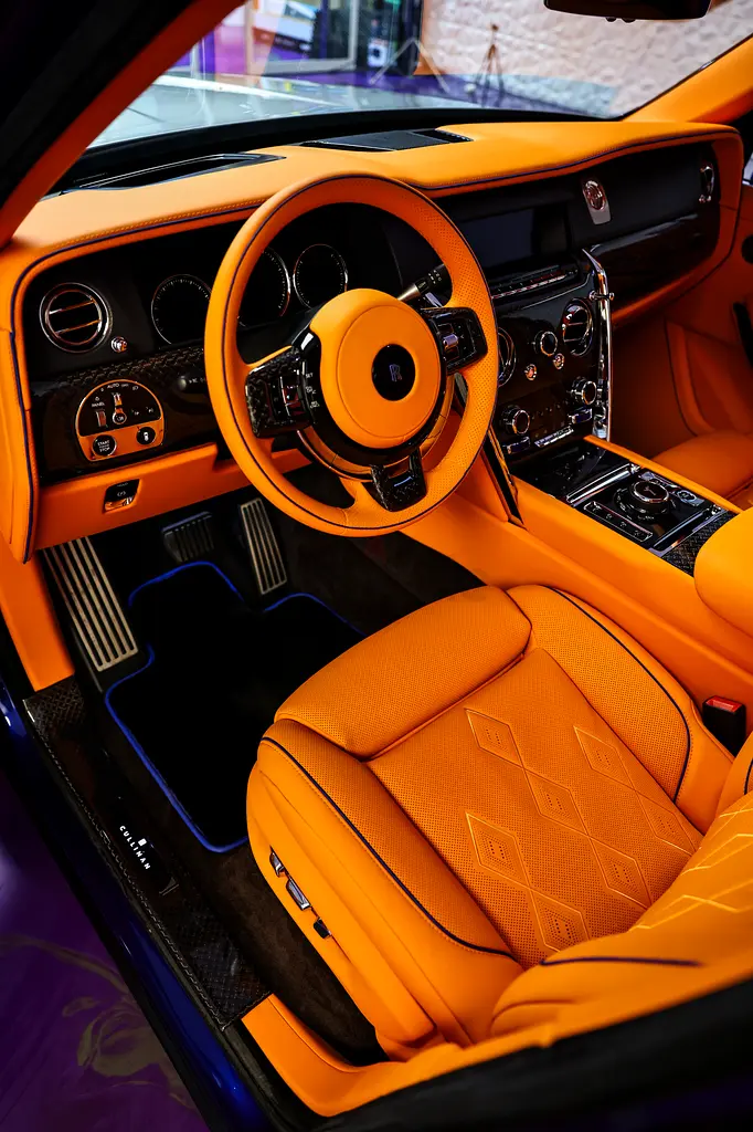 ROLLS-ROYCE CULLINAN BLACK BADGE - 2019 - EUROPE - Image 10