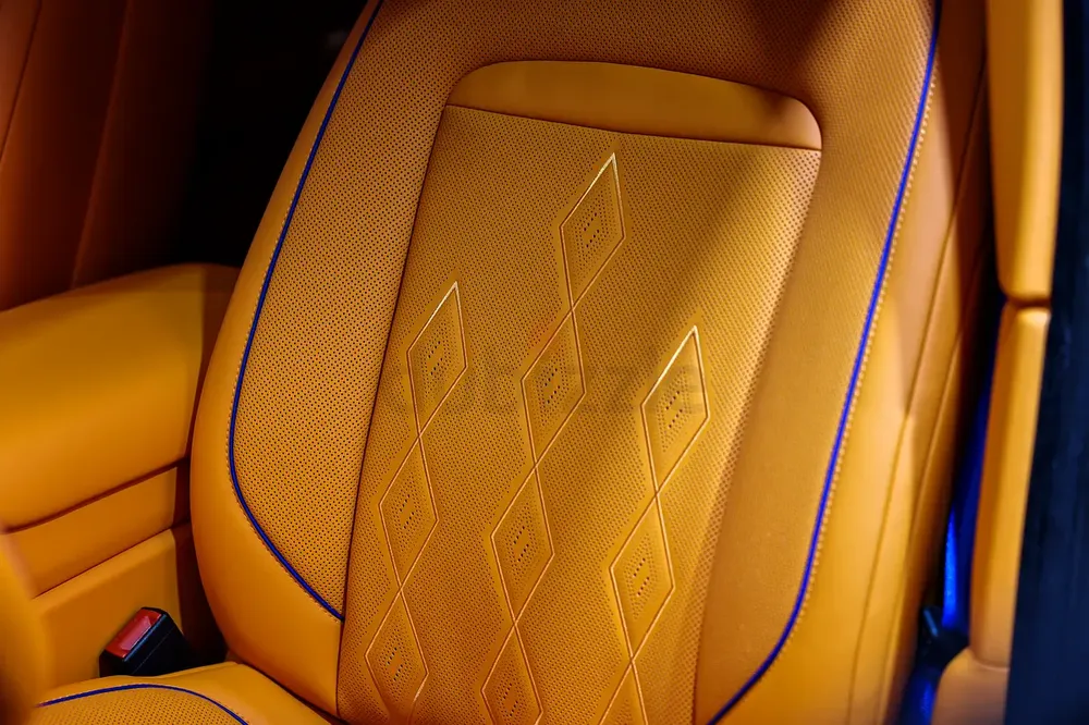 ROLLS-ROYCE CULLINAN BLACK BADGE - 2019 - EUROPE - Image 7