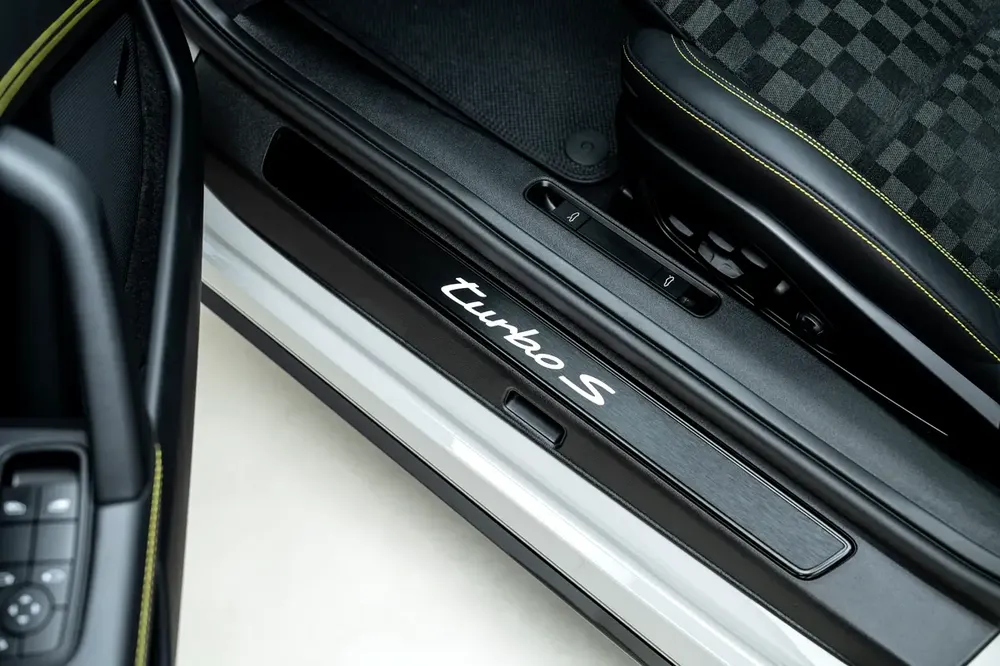 2026 PORSCHE 911 TURBO S | MAIN DEALER WARRANTY - Image 13