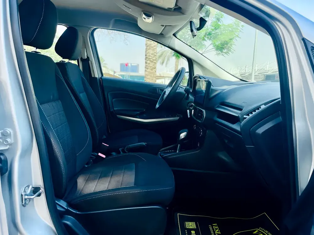 UNLIMITED MILEAGE WARRANTY / 520 AED MONTHLY / NAVIGATION + CAMERA + CAR PLAY / IN HOUSE FINANCE - Image 18