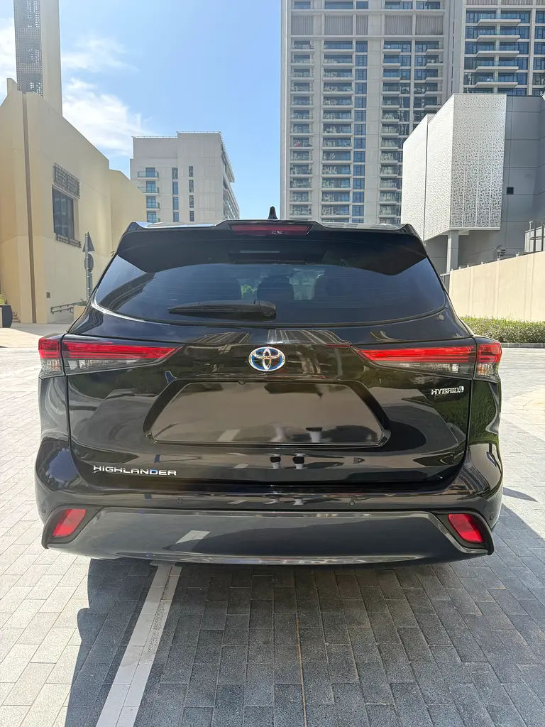 2023 Toyota Highlander Limited - GCC Specs - Perfect Condition - Image 5