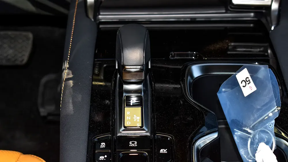 350h F Sport HYBRID - Image 11