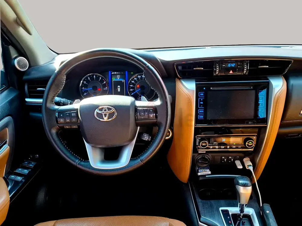 AED 1474/month | 2019 Toyota Fortuner  | GCC Specs | Ref#449690 - Image 10