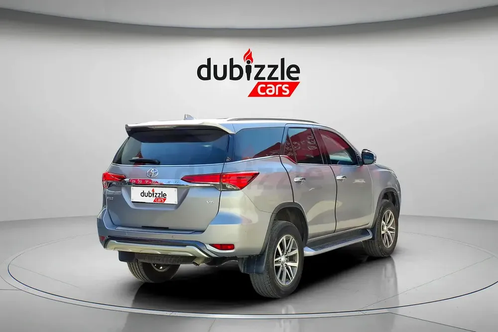 AED 1474/month | 2019 Toyota Fortuner  | GCC Specs | Ref#449690 - Image 6
