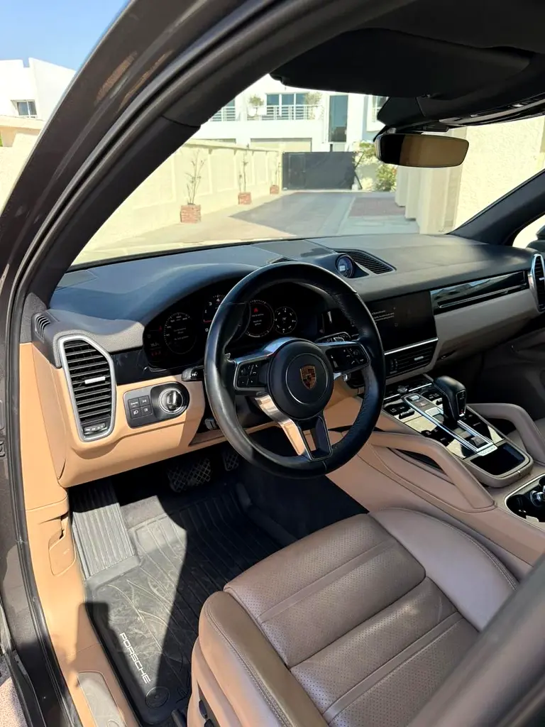 Porsche Cayenne Standard 2022 European Specs - Image 5