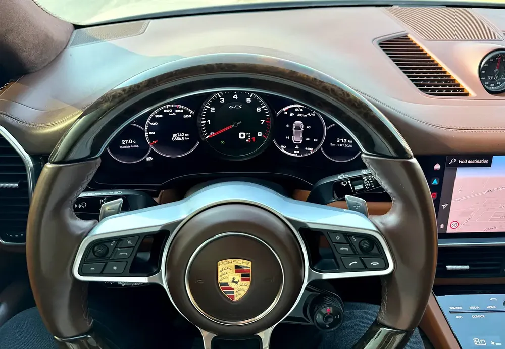 Porsche Cayenne GTS 2022 | GCC Specs | Under Porsche Warranty - Image 11