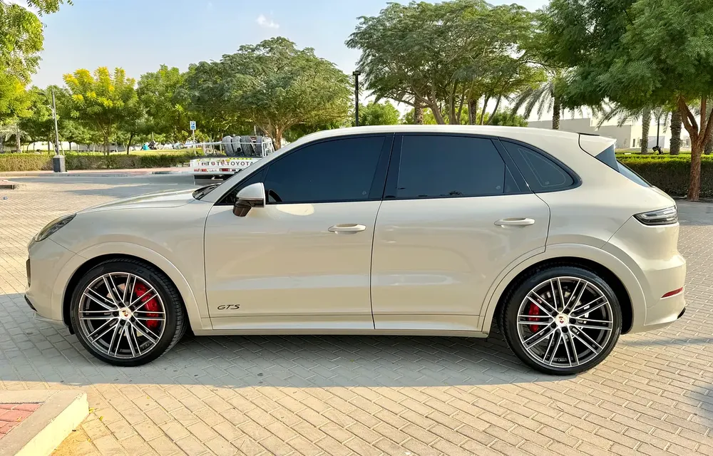Porsche Cayenne GTS 2022 | GCC Specs | Under Porsche Warranty - Image 6
