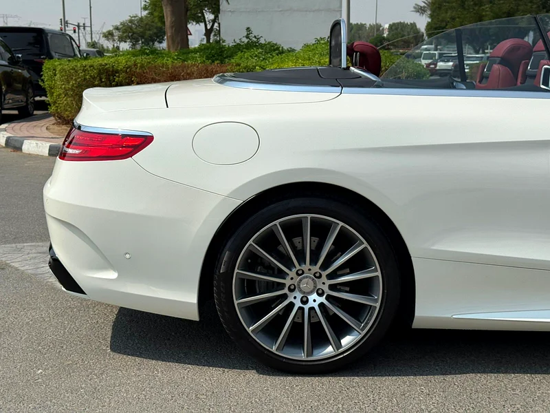Mercedes S550 AMG CONVERTIBLE - Image 10