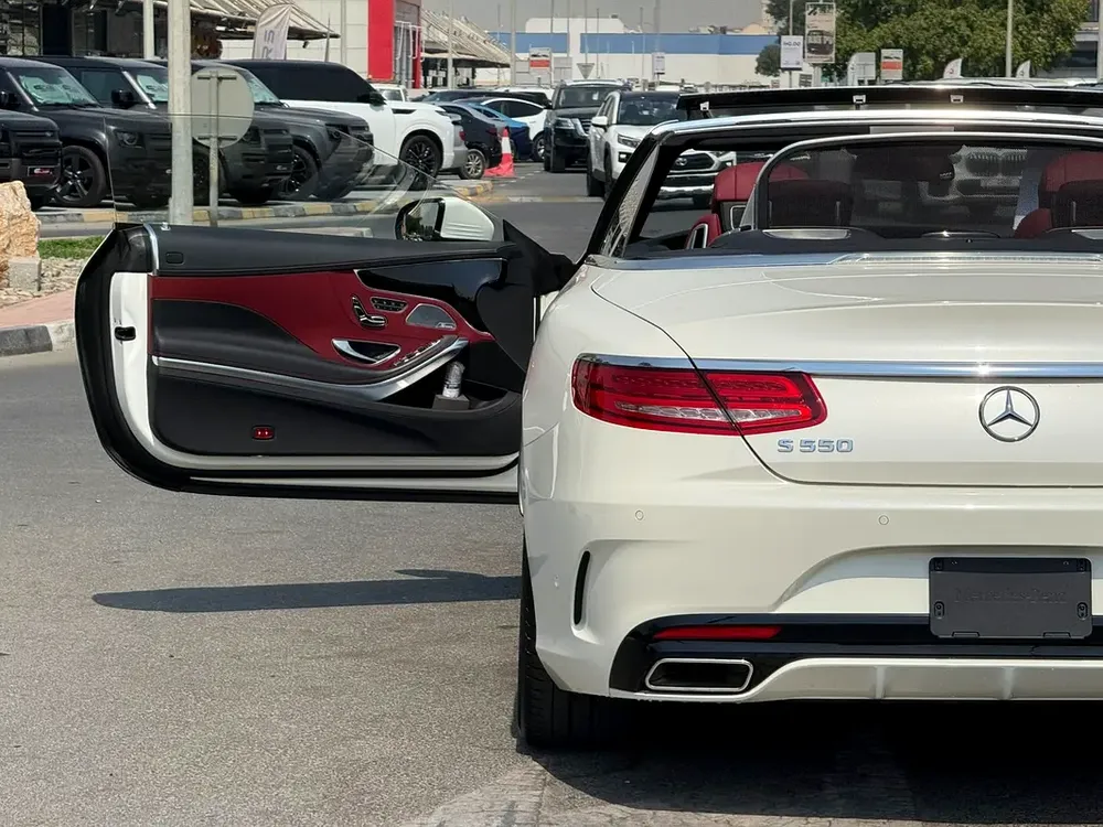 Mercedes S550 AMG CONVERTIBLE - Image 11