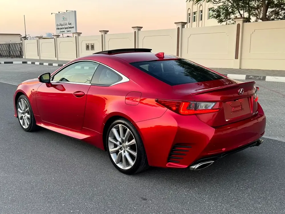 للبيع لكزس RC350 موديل 2015 وارد كندي - Image 4