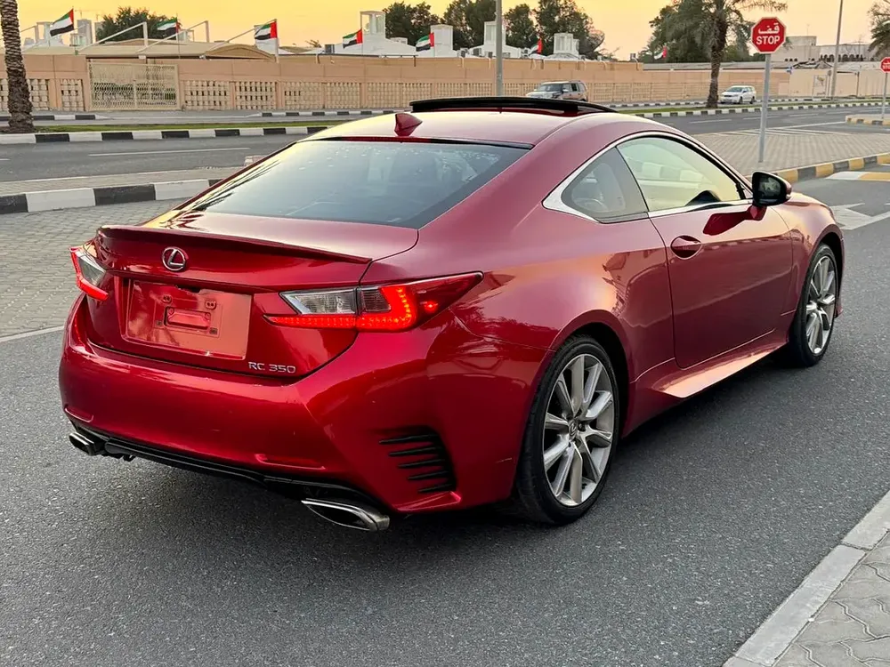 للبيع لكزس RC350 موديل 2015 وارد كندي - Image 6