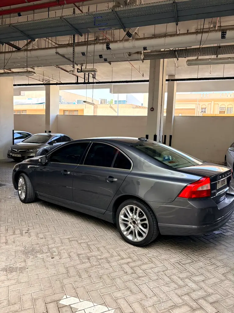 VOLVO S80 / First Owner - Image 13