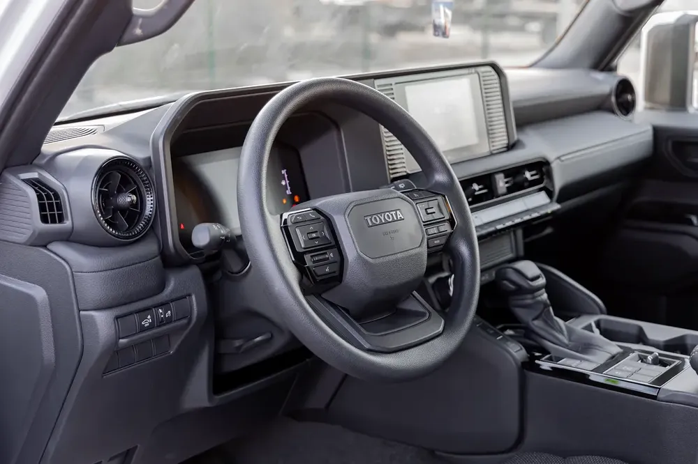 2026 Prado TXL-1 | 2.4L Turbo Petrol (Export) - Image 16