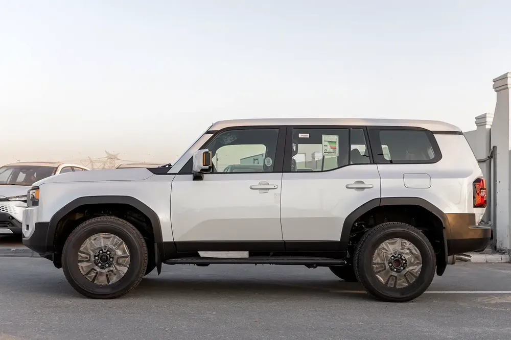 2026 Prado TXL-1 | 2.4L Turbo Petrol (Export) - Image 7