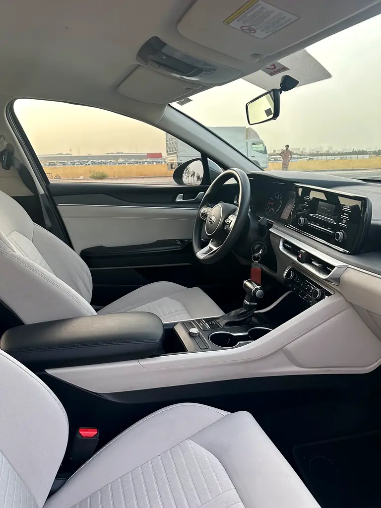 Kia K5 2021 GCC Specs - Image 16