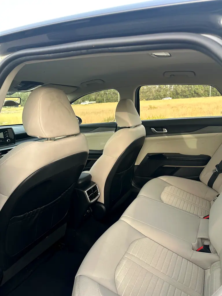 Kia K5 2021 GCC Specs - Image 18