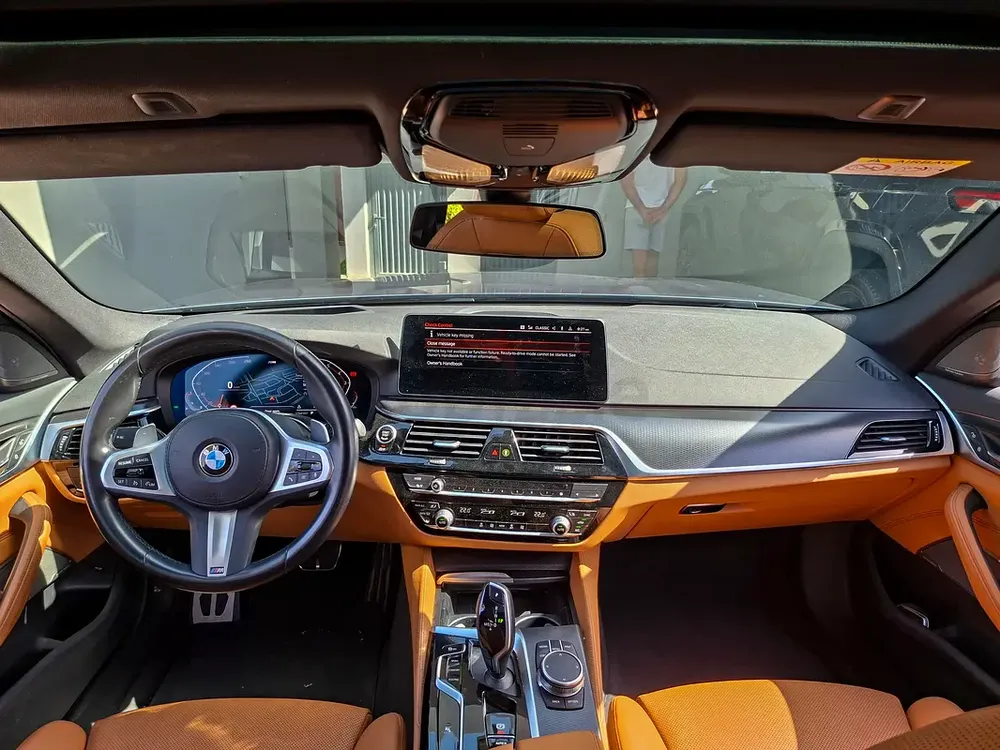 AED 2052/month | 2022 BMW 5-Series 520i | GCC Specs | Ref#465386 - Image 9