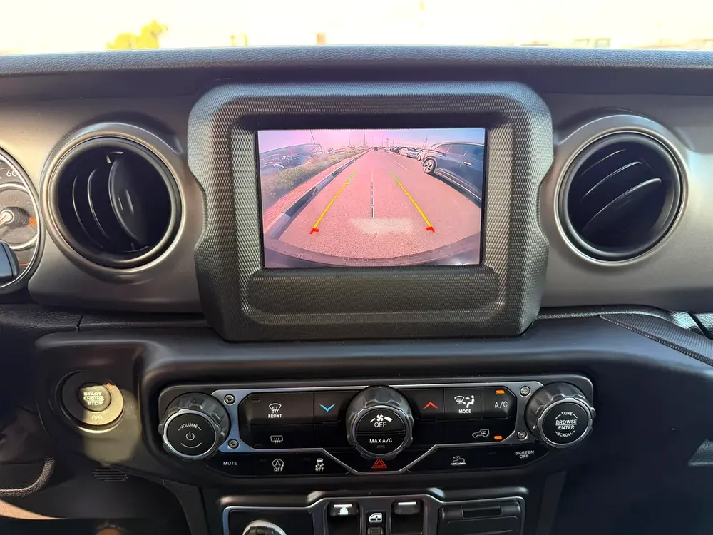 Jeep Wrangler Sport - 2022 - 4X4 : FULL OPTION- WELL MAINTAINED - Image 12