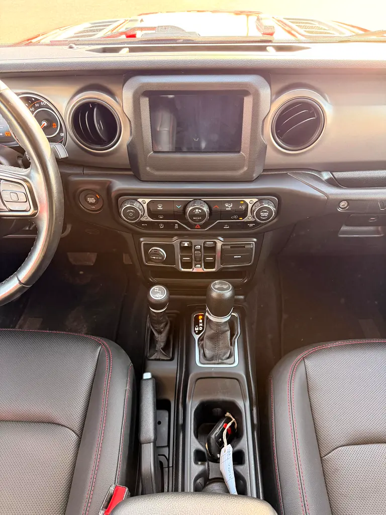 Jeep Wrangler Sport - 2022 - 4X4 : FULL OPTION- WELL MAINTAINED - Image 15
