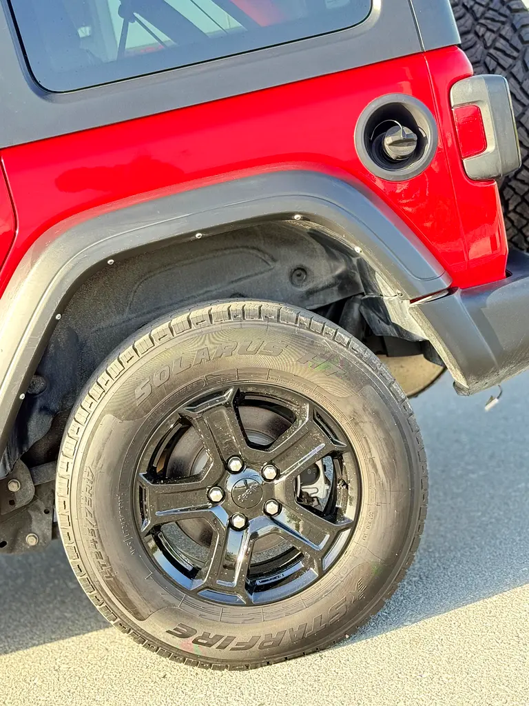Jeep Wrangler Sport - 2022 - 4X4 : FULL OPTION- WELL MAINTAINED - Image 16